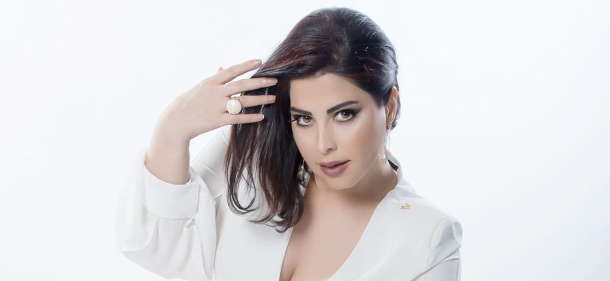 شاهد الفنانة شمس الكويتية بجميع إطلالاتها !